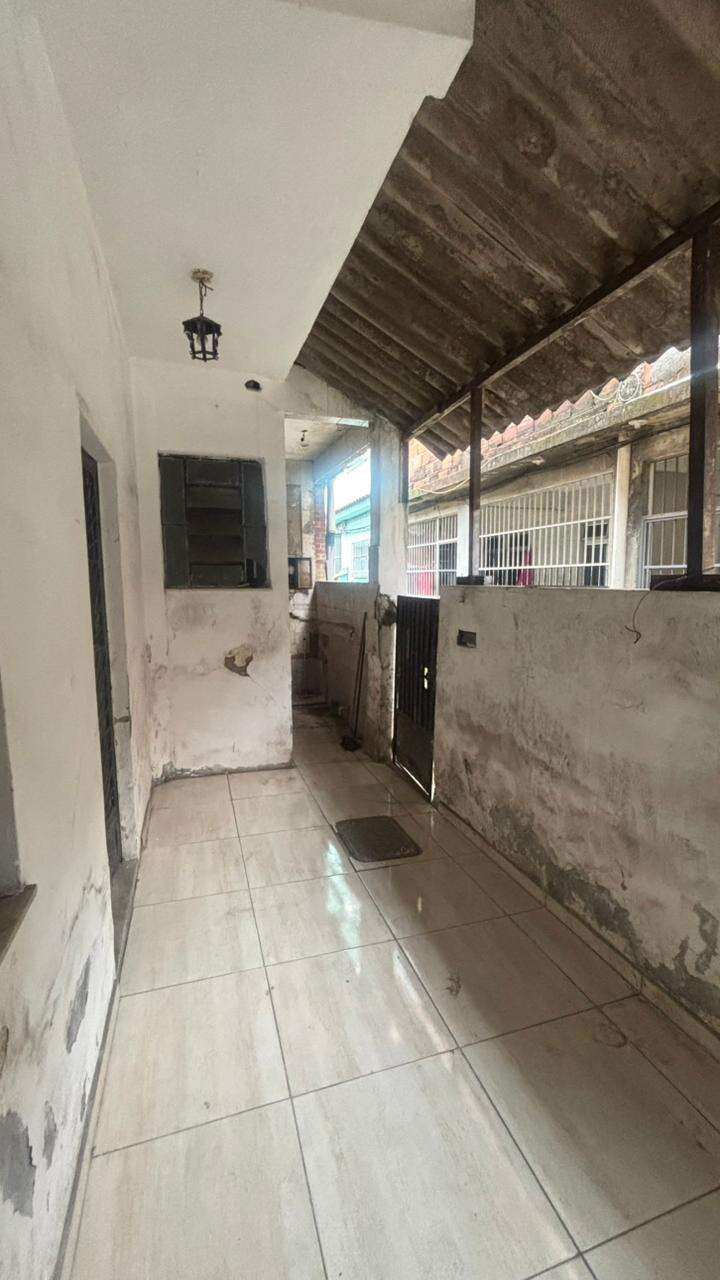 Casa à venda com 2 quartos - Olavo Bilac,Duque de Caxias